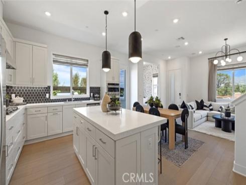 169 Scoville , Irvine, CA