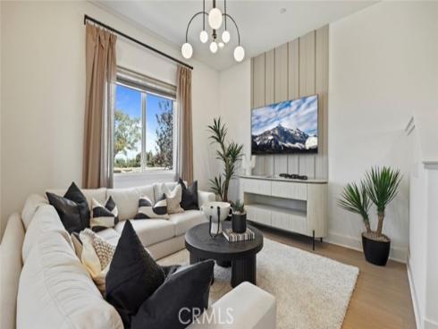 169 Scoville , Irvine, CA