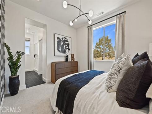 169 Scoville , Irvine, CA