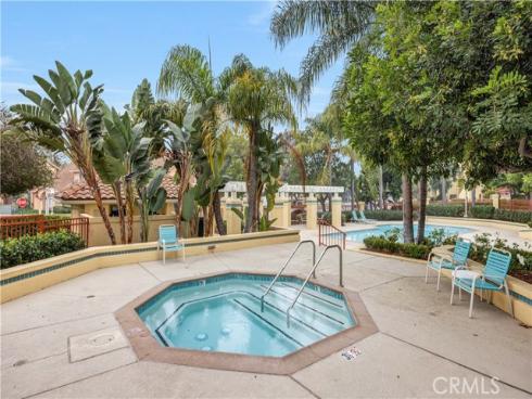 114 Costero Aisle 287 , Irvine, CA