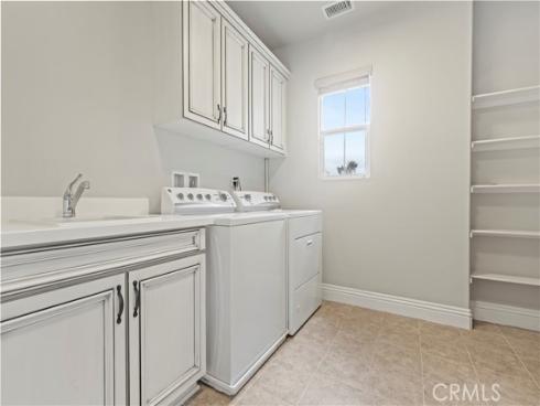 57 Constantine , Irvine, CA