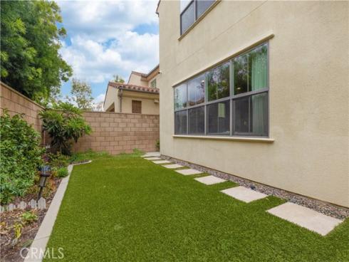 57 Constantine , Irvine, CA