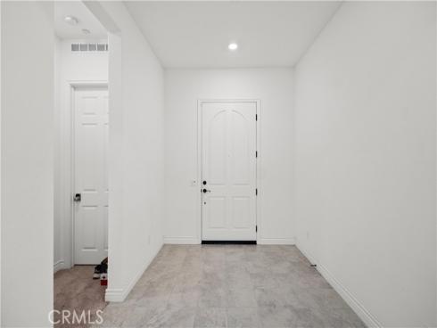 107 Frontier , Irvine, CA