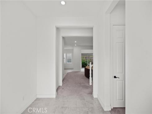 107 Frontier , Irvine, CA