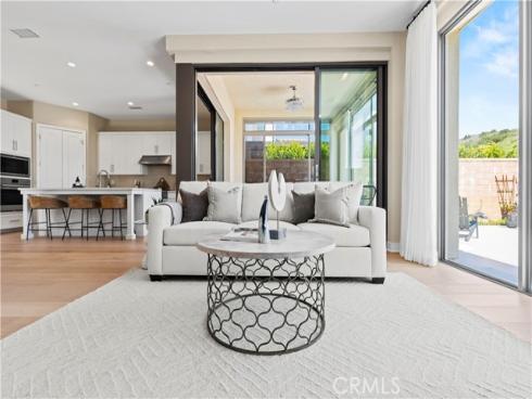 128 Tomahawk , Irvine, CA