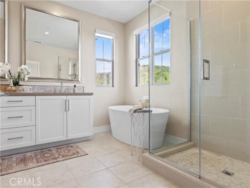 128 Tomahawk , Irvine, CA