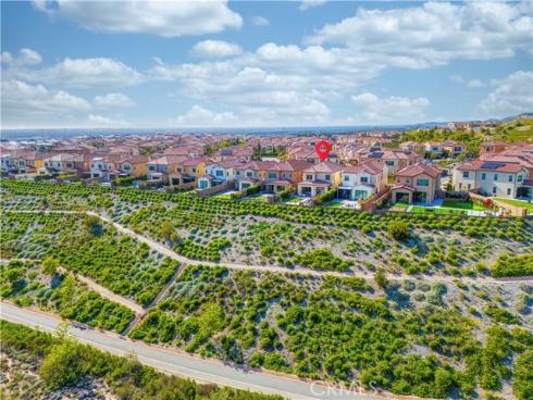 128 Tomahawk , Irvine, CA