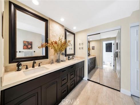 23 Birdsong , Irvine, CA