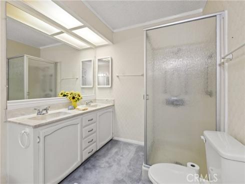 5200 Irvine Blvd Spc 377 , Irvine, CA