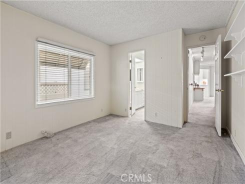 5200 Irvine Blvd Spc 377 , Irvine, CA