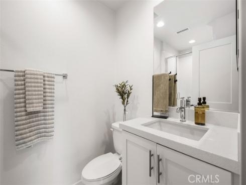 146 Fable , Irvine, CA