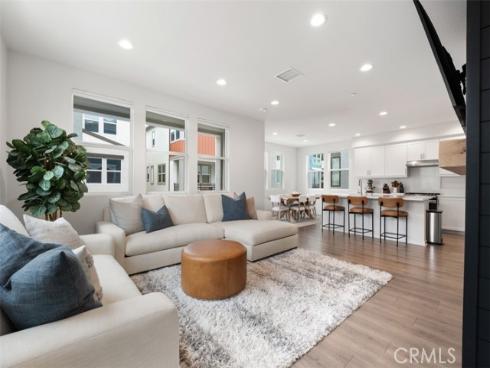 146 Fable , Irvine, CA