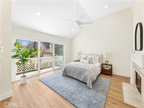 12 Lakefront 1 , Irvine, CA