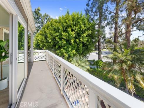 12 Lakefront 1 , Irvine, CA