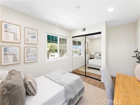 12 Lakefront 1 , Irvine, CA