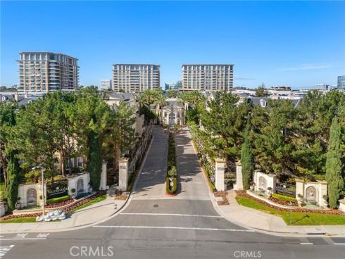 3240  Watermarke   Place, Irvine, CA