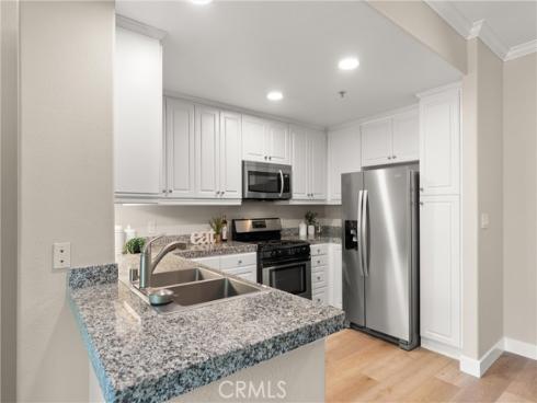 3240  Watermarke   Place, Irvine, CA