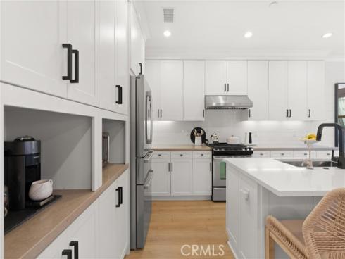 112 Gemstone , Irvine, CA