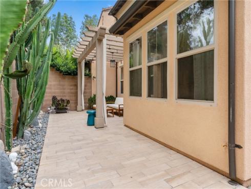 112 Gemstone , Irvine, CA