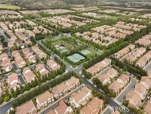 112 Gemstone , Irvine, CA