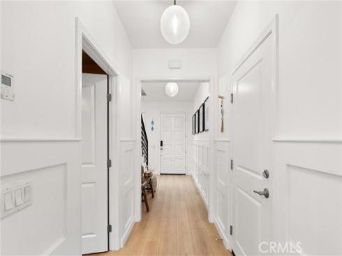 112 Gemstone , Irvine, CA