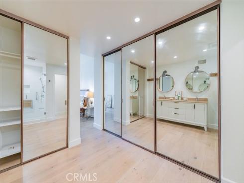 2 Highland 1 , Irvine, CA