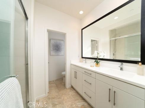 122 Cadence , Irvine, CA