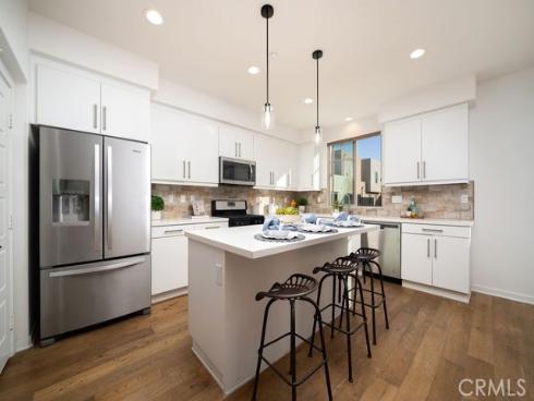 122 Cadence , Irvine, CA