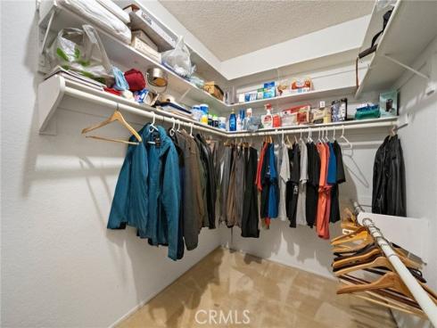 31  Hillgrass  , Irvine, CA