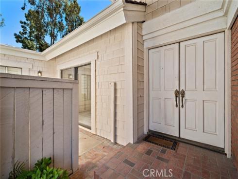 31  Hillgrass  , Irvine, CA