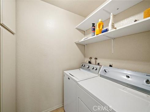 31  Hillgrass  , Irvine, CA