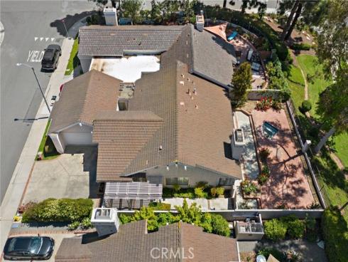 31  Hillgrass  , Irvine, CA