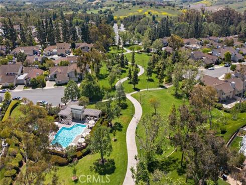 31  Hillgrass  , Irvine, CA