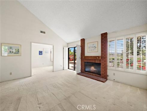 31  Hillgrass  , Irvine, CA