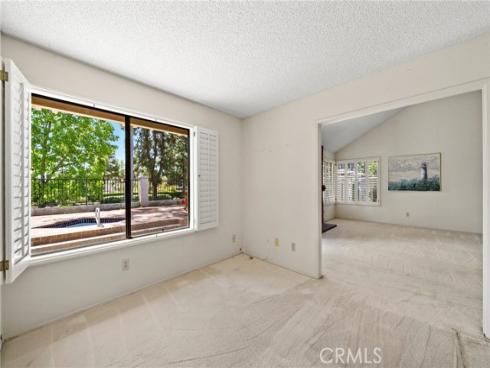 31  Hillgrass  , Irvine, CA