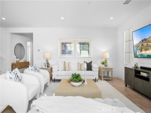 121 Toretta , Irvine, CA