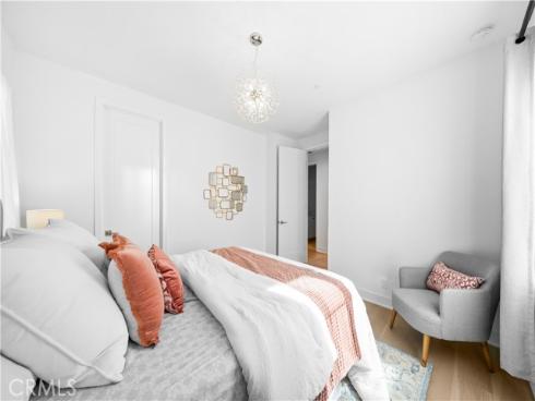 121 Toretta , Irvine, CA