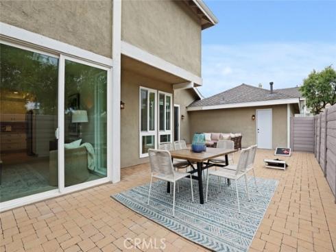 16 Clove Blossom , Irvine, CA