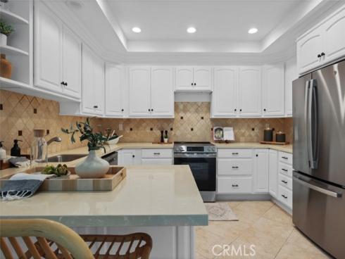 16 Clove Blossom , Irvine, CA