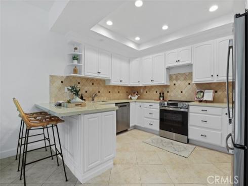 16 Clove Blossom , Irvine, CA