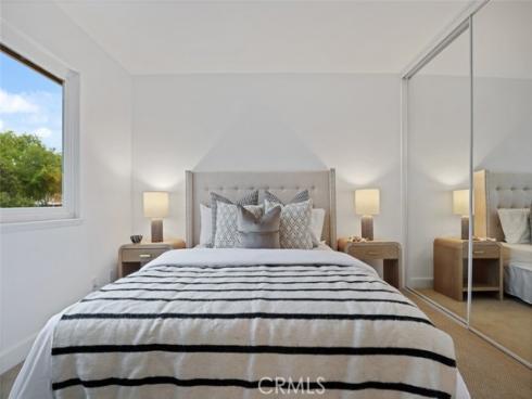 16 Clove Blossom , Irvine, CA