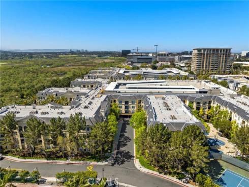 3131  Watermarke   Place, Irvine, CA