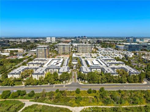 3131  Watermarke   Place, Irvine, CA