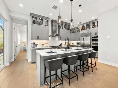 297 Sawbuck , Irvine, CA