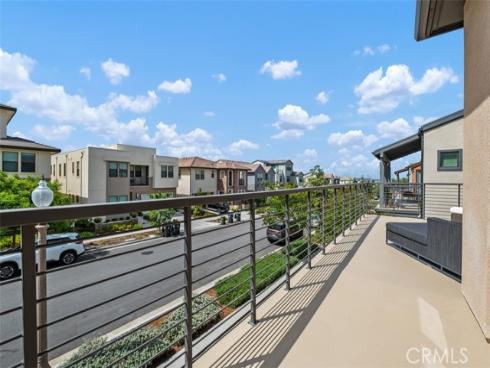 297 Sawbuck , Irvine, CA