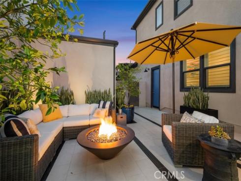 297 Sawbuck , Irvine, CA