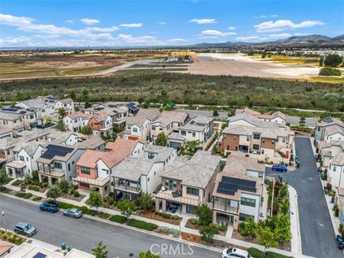 297 Sawbuck , Irvine, CA