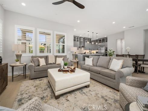 297 Sawbuck , Irvine, CA