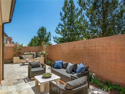 118 Tritone , Irvine, CA