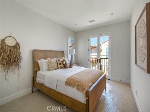 118 Tritone , Irvine, CA